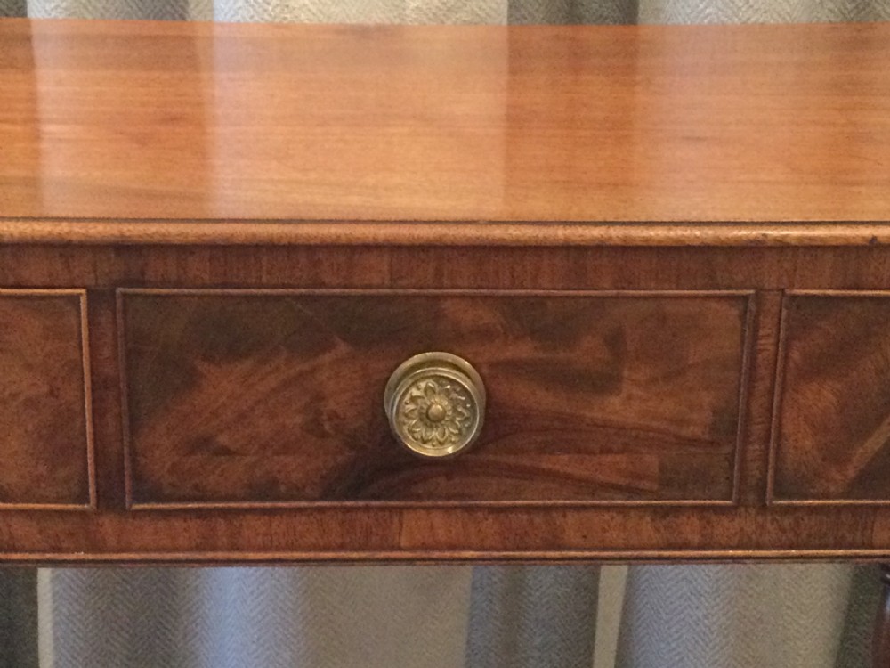 Georgian mahogany side table c1800 View III