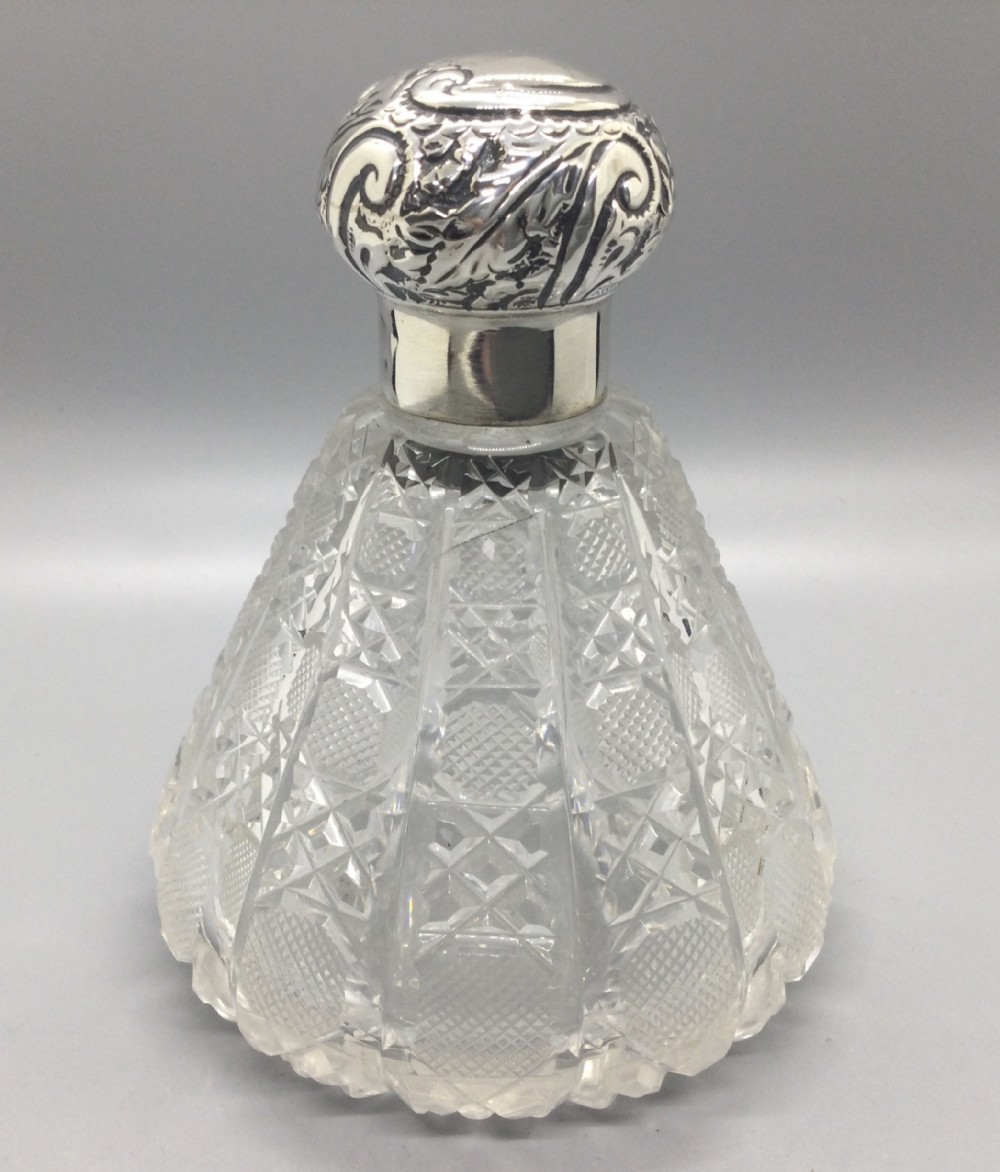 Victorian silver top scent bottle Birmingham 1896
