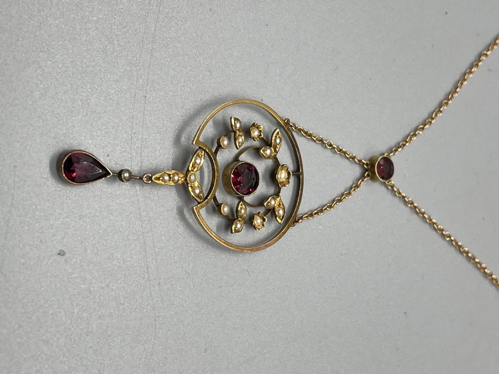 Edwardian 9ct gold pendant c1910 View VII