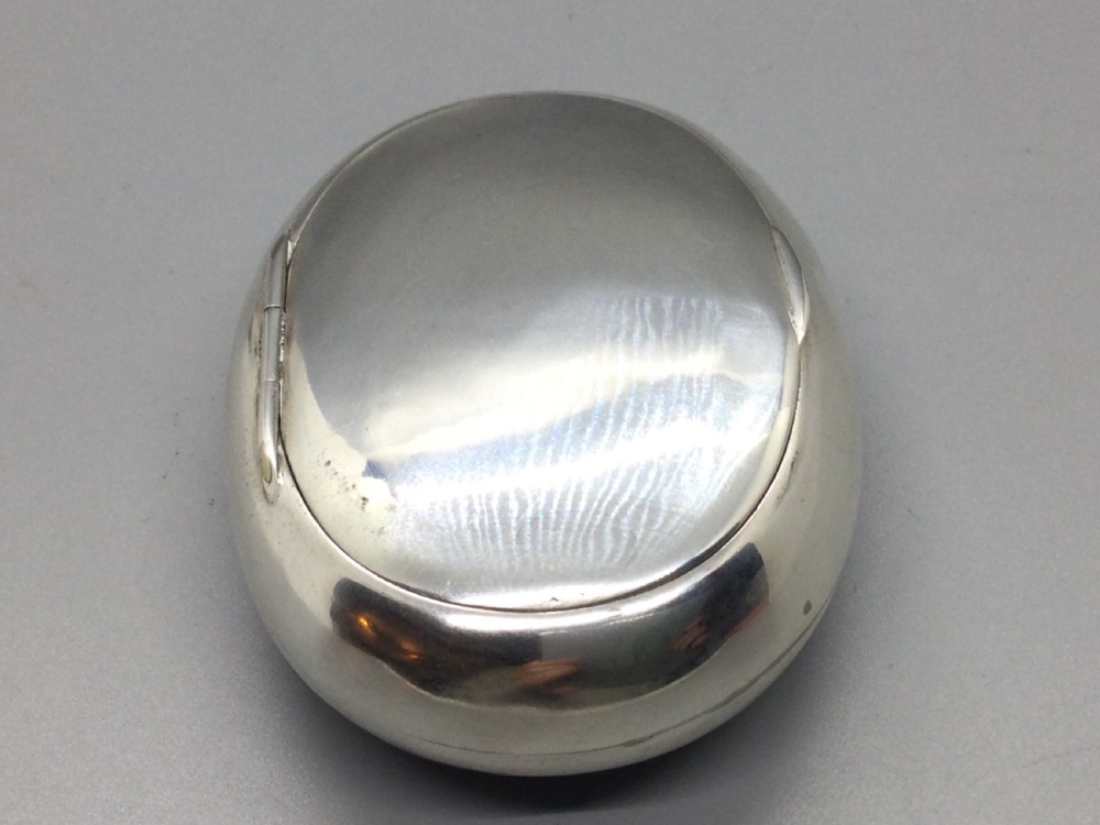 Edwardian silver snuff box Birmingham 1903 HENRY COOK View V