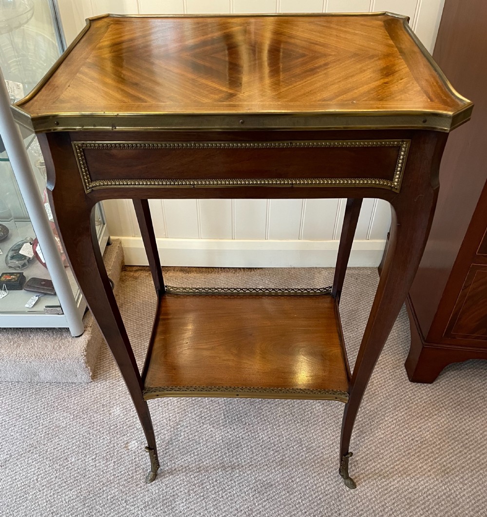 Late 19thc French mahogany lamp table c1880 View XIII