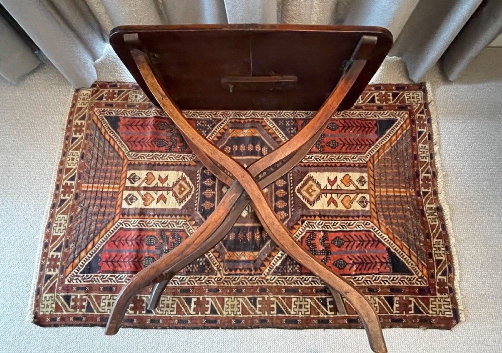 Georgian mahogany folding coaching table c1800 View IV