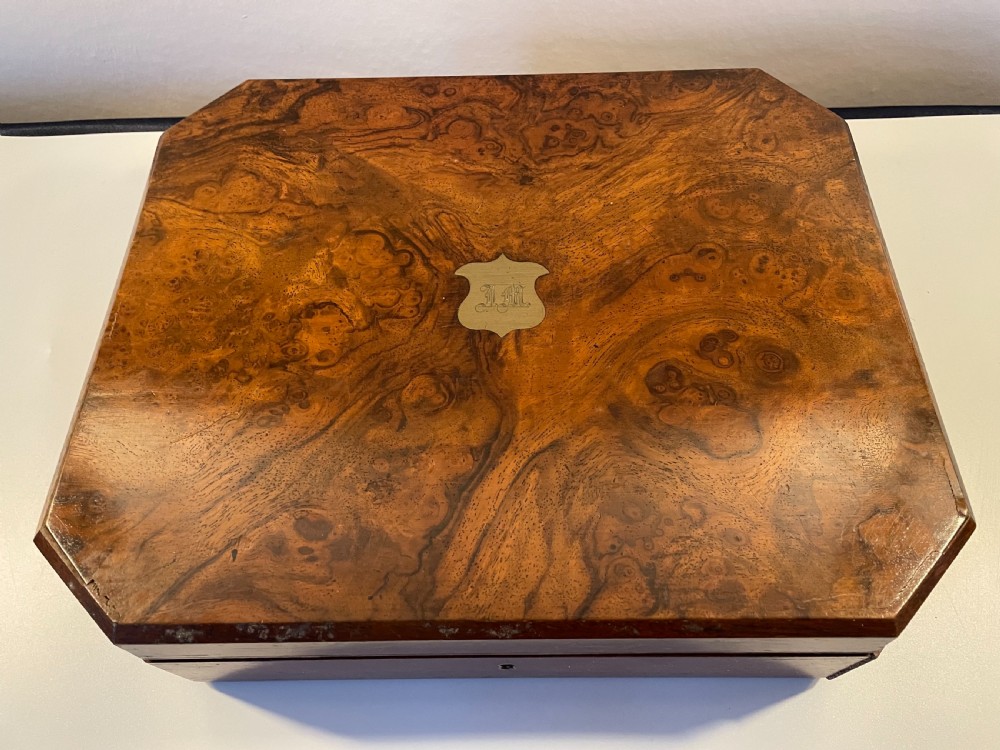 Victorian burr walnut box with 18 place silver plated dessert service c1880 View II