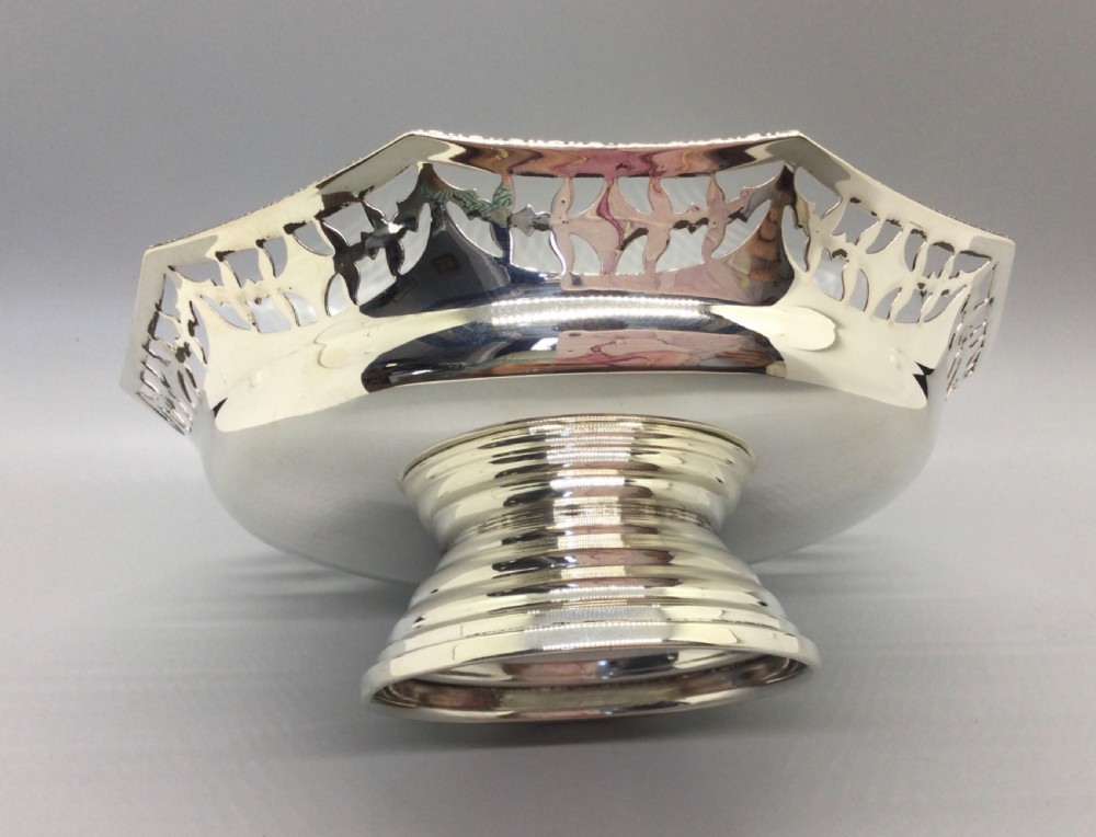 George VI silver pedestal bowl Birmingham 1941 E H HAYWOOD View VIII