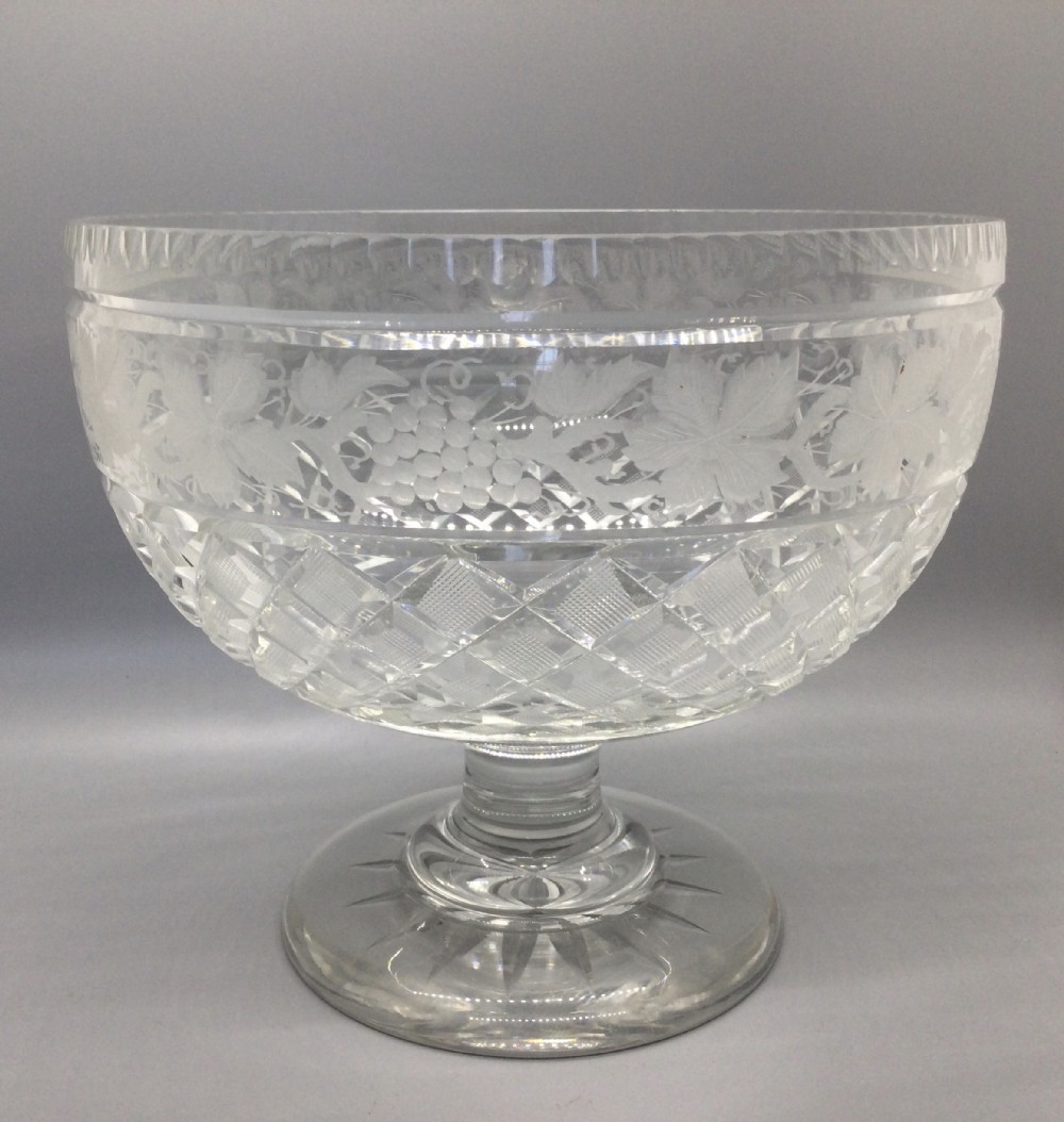 George V engraved and cut lead crystal bowl c1910