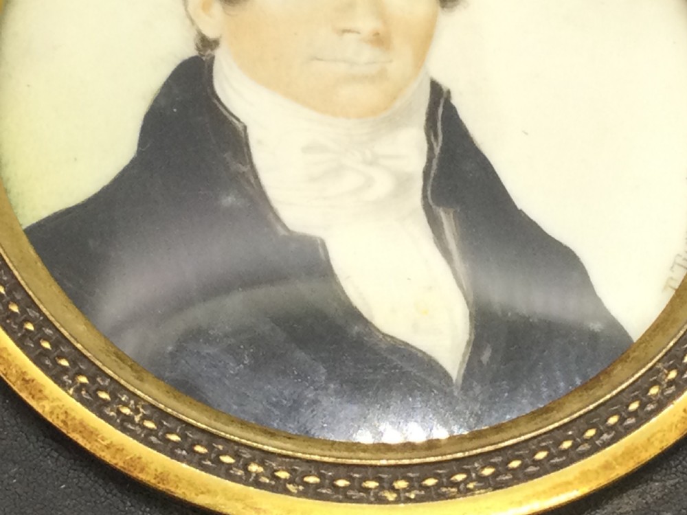 Georgian watercolour on ivory miniature of a gentleman c1820 View V