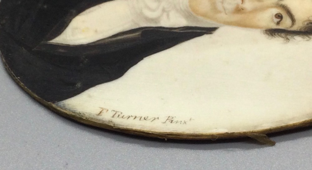 Georgian watercolour on ivory miniature of a gentleman c1820 View X