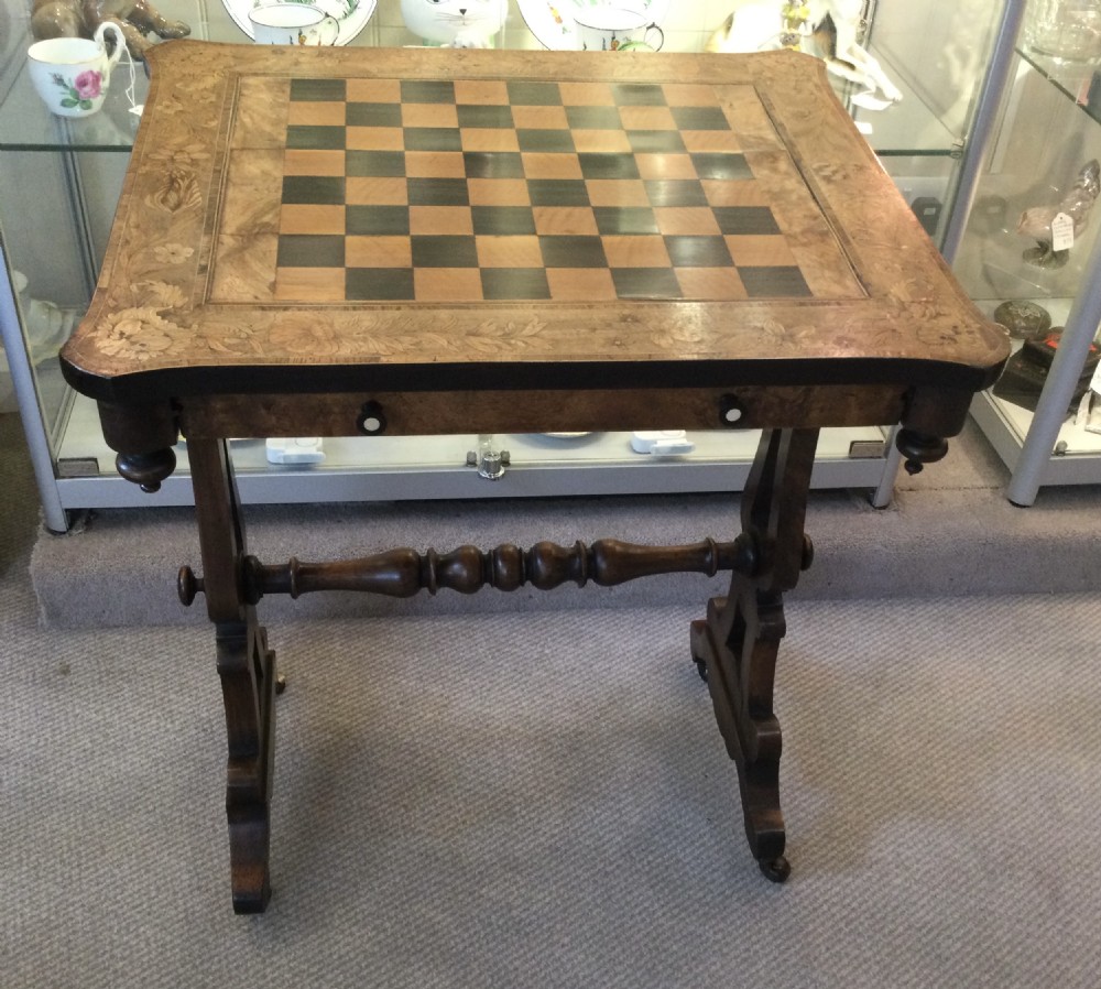Early Victorian walnut games chess table c1860 View IV