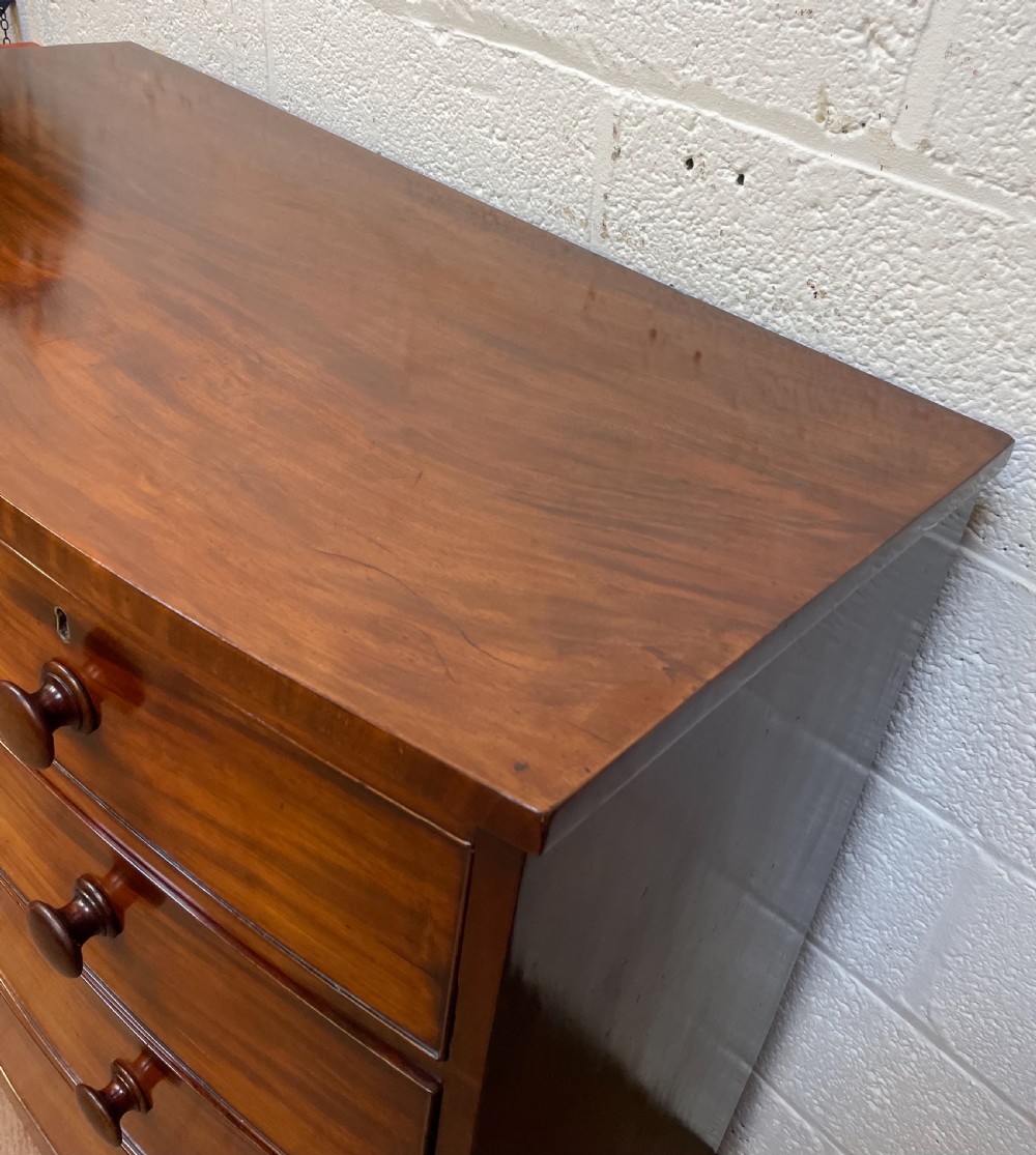 Early 19thc mahogany bow front chest of drawers c1820 View VIII