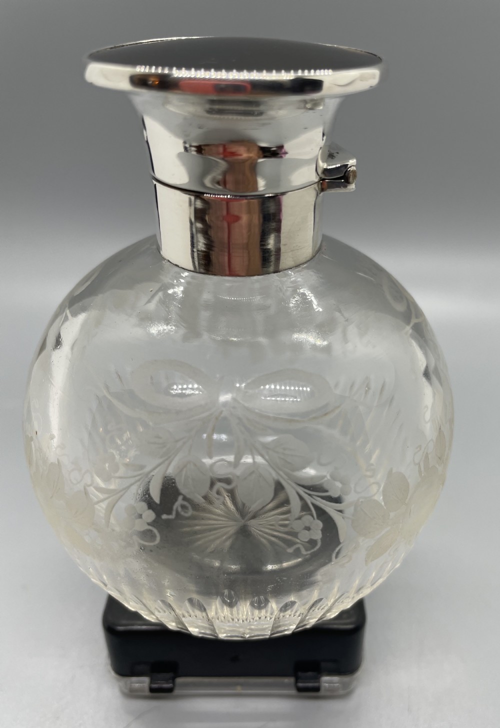 George V silver tortoiseshell mounted scent bottle Birmingham 1926 View IV