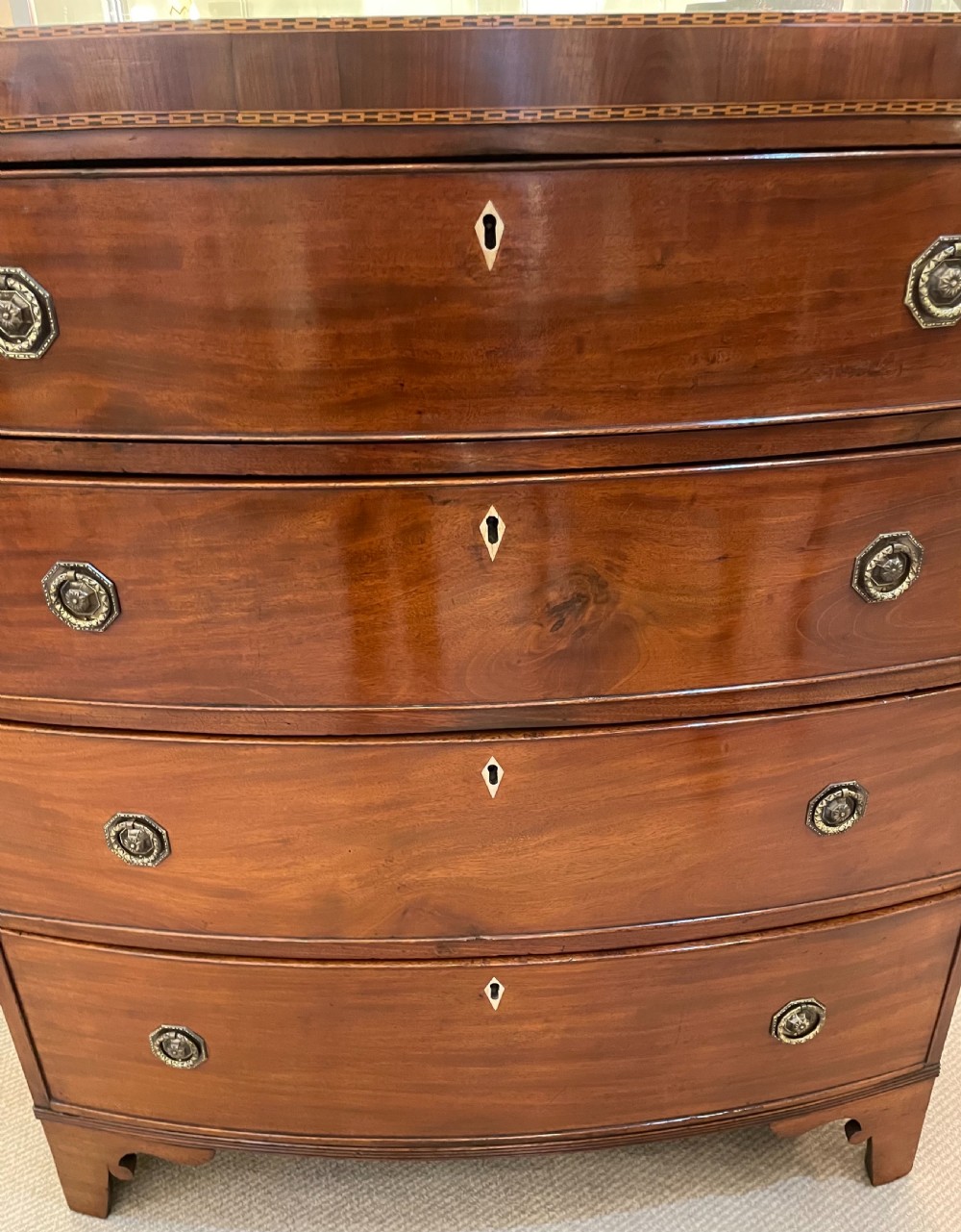Early 19thc mahogany bow front four drawer chest c1820 View XI