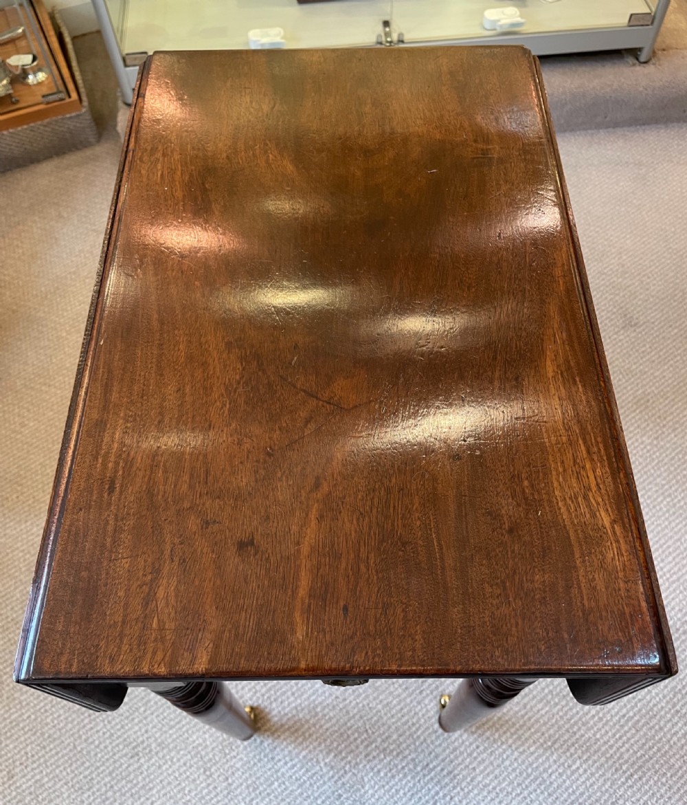 Georgian mahogany drop leaf table c1800 View V
