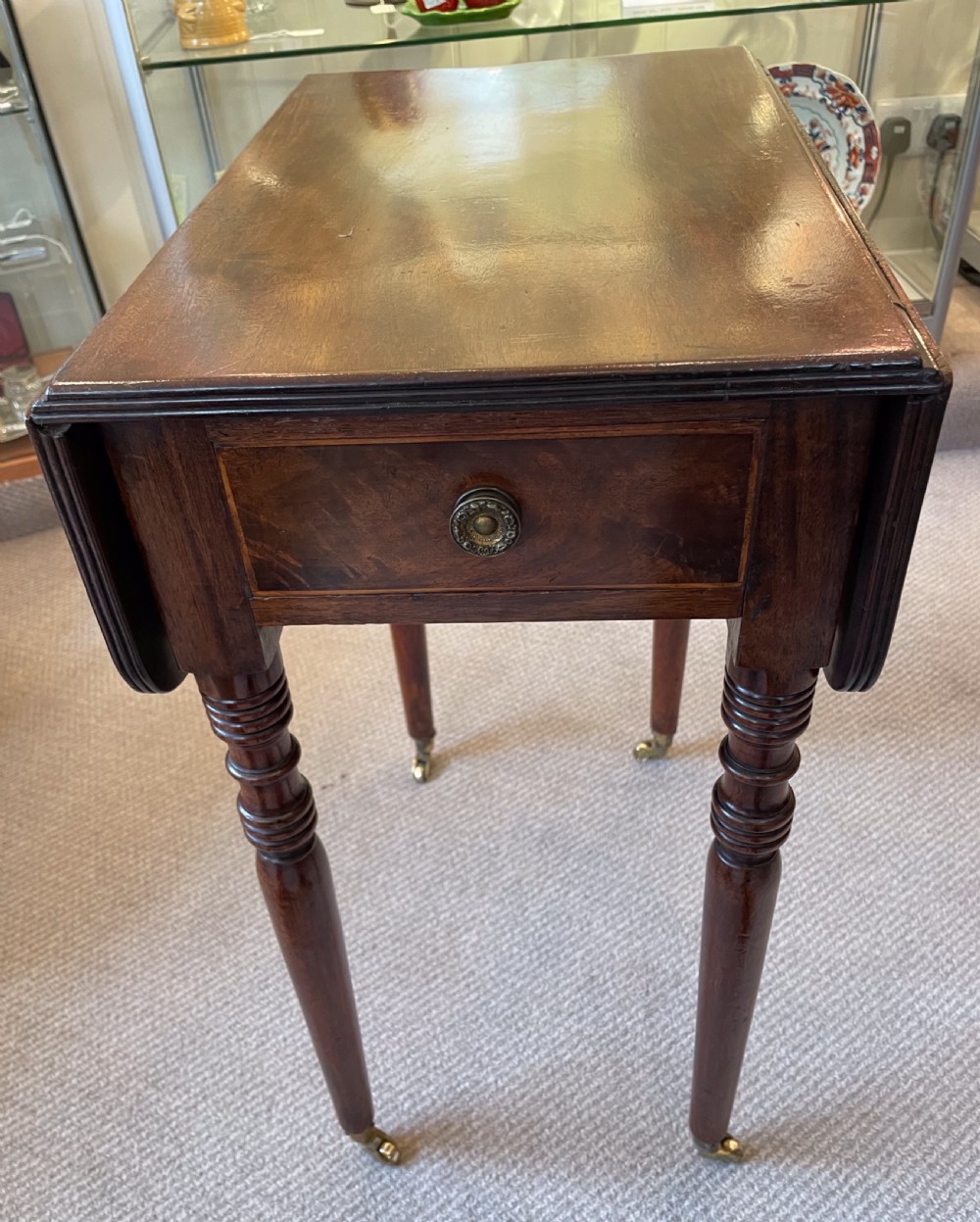 Georgian mahogany drop leaf table c1800 View VI