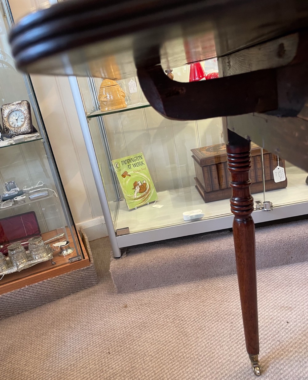 Georgian mahogany drop leaf table c1800 View XIII