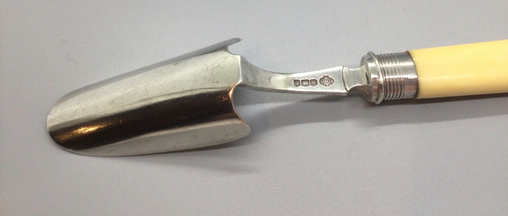 George V silver Stilton scoop Sheffield 1935 William Hutton & Sons View VI