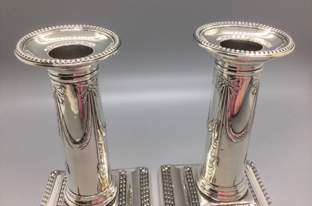 Late Victorian pair silver candlesticks London 1899 THOMAS BRADBURY & SONS View II