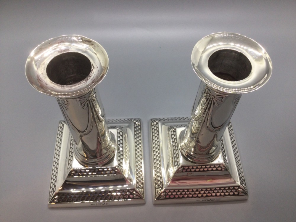 Late Victorian pair silver candlesticks London 1899 THOMAS BRADBURY & SONS View VI