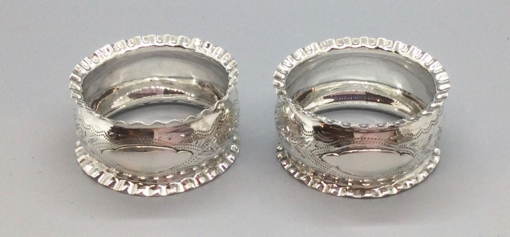 Edwardian pair silver napkin rings Birmingham 1902 WILLIAM OLIVER View II