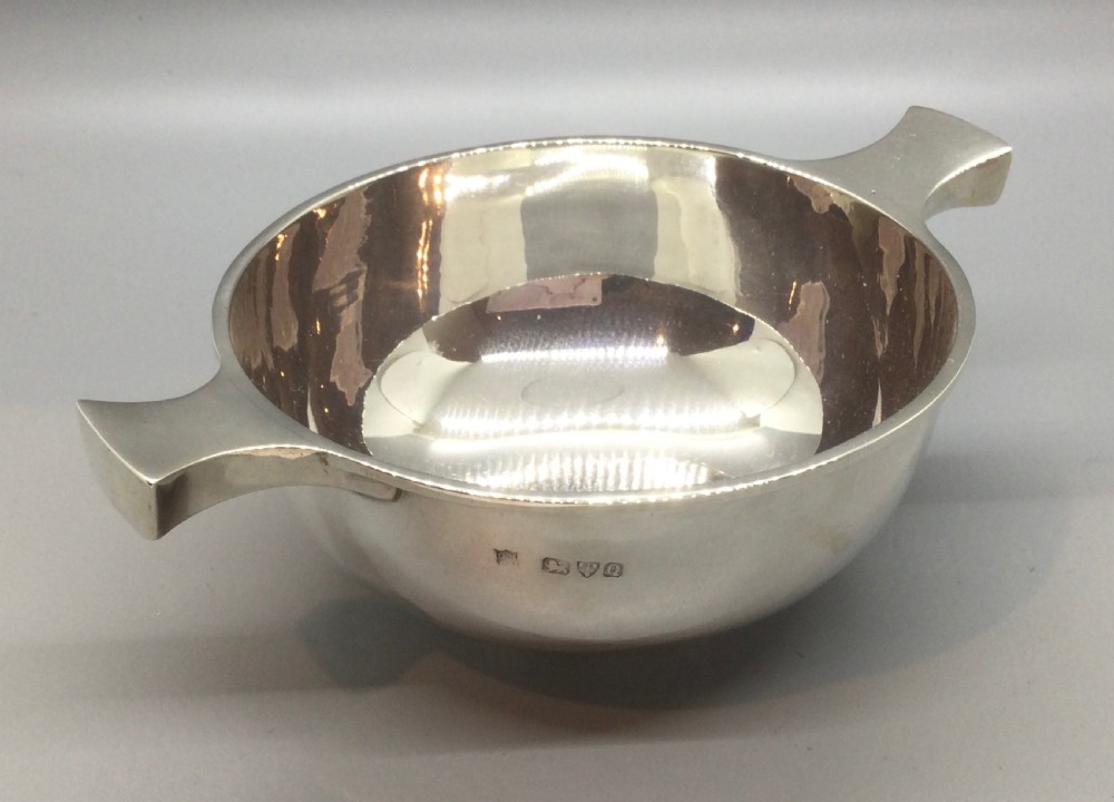 Late Victorian silver quaich bowl Chester 1899 GEORGE NATHAN and RIDLEY HAYES View V