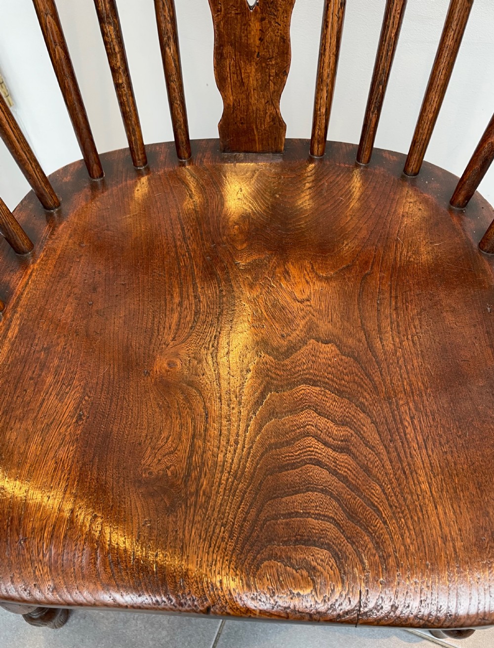 Late 19thc ash and elm Windsor chair c1890 View VIII