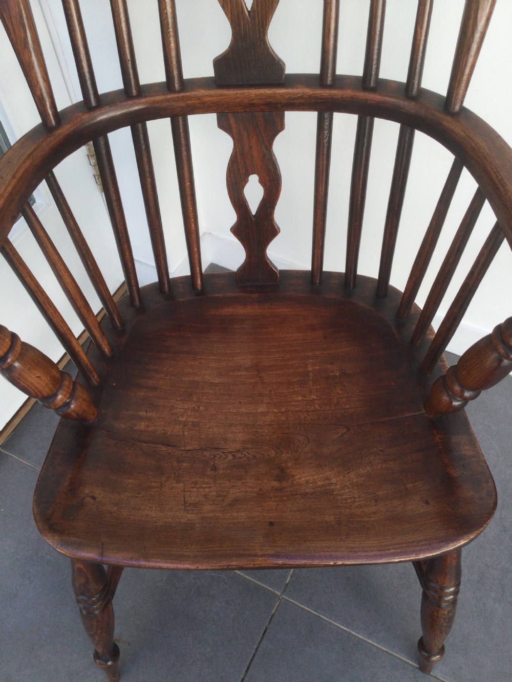 Late Victorian hoop back Windsor chair c1900 View III