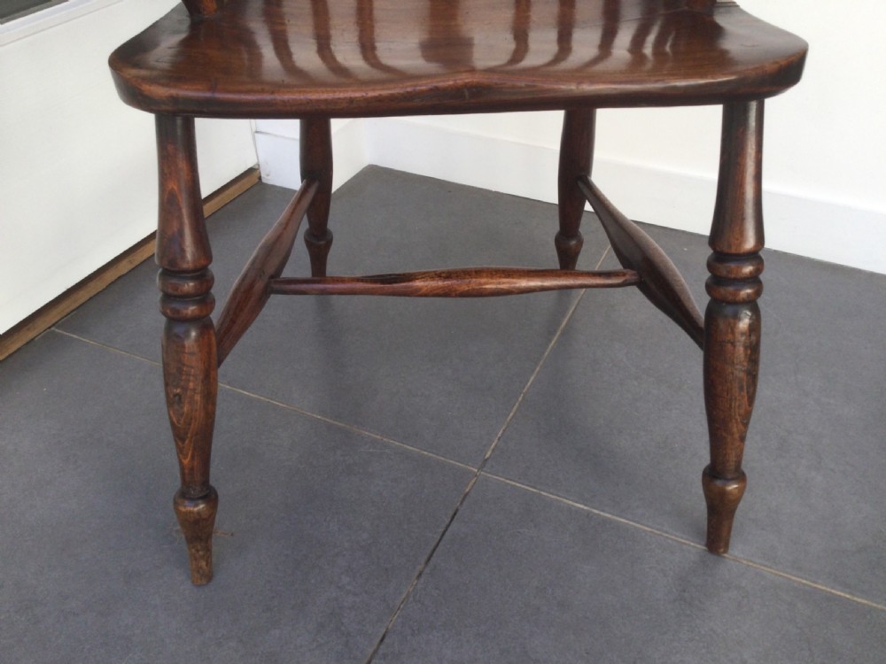 Late Victorian hoop back Windsor chair c1900 View VII