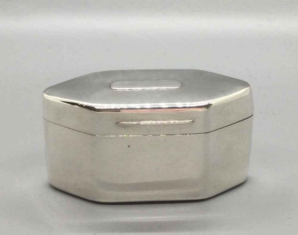 Asprey  silver hexagonal box London 1912  View X