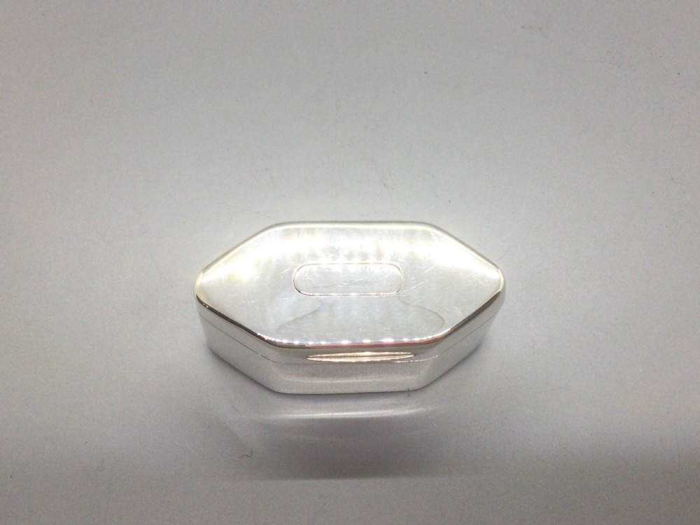 Asprey  silver hexagonal box London 1912  View XI