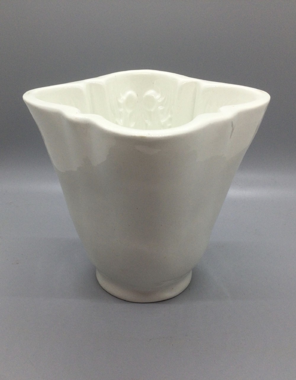 Late Victorian stoneware tall jelly mould c1880