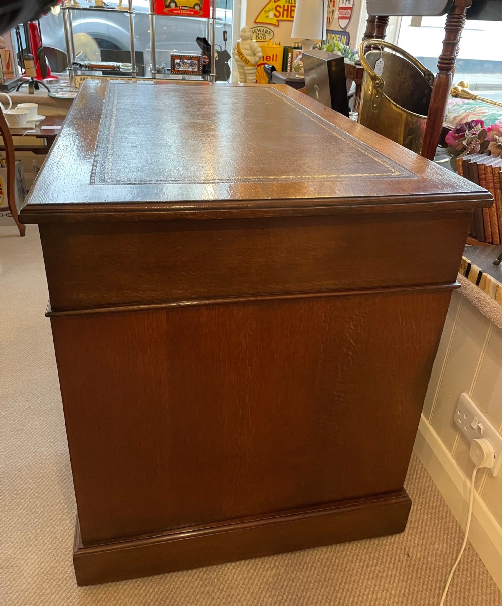 Edwardian oak pedestal desk c1900 View III