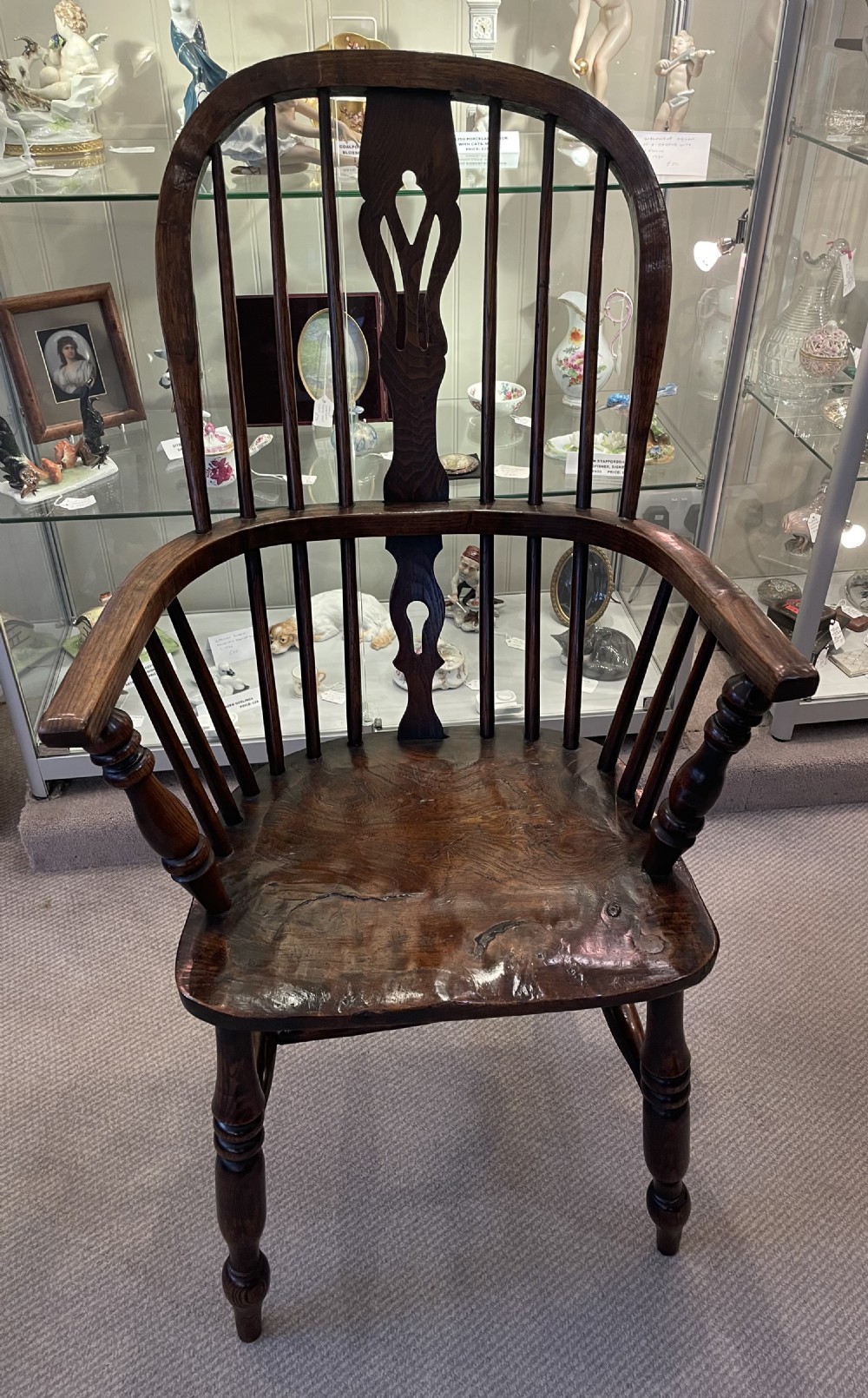 Mid 19thc ash and elm Windsor chair c1860