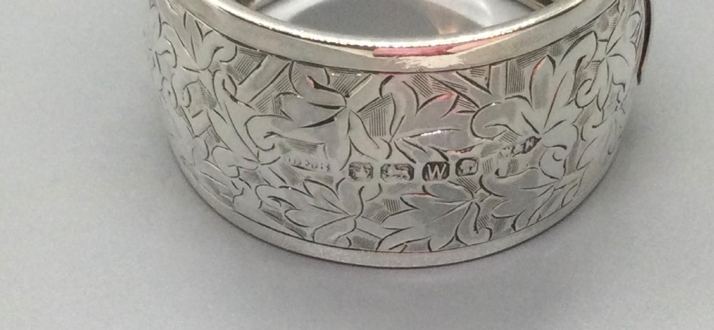 Victorian pair of silver napkin rings Sheffield 1889 View VI