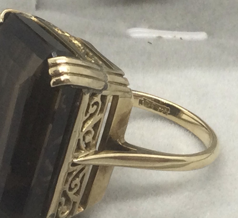 A 9ct gold smoky quartz dress ring c1960 View VII