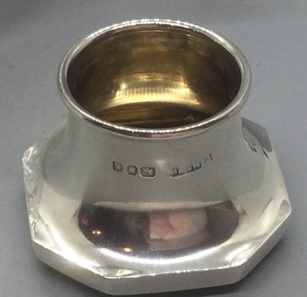 Art Deco style silver enamel mounted scent bottle London 1945 View VI