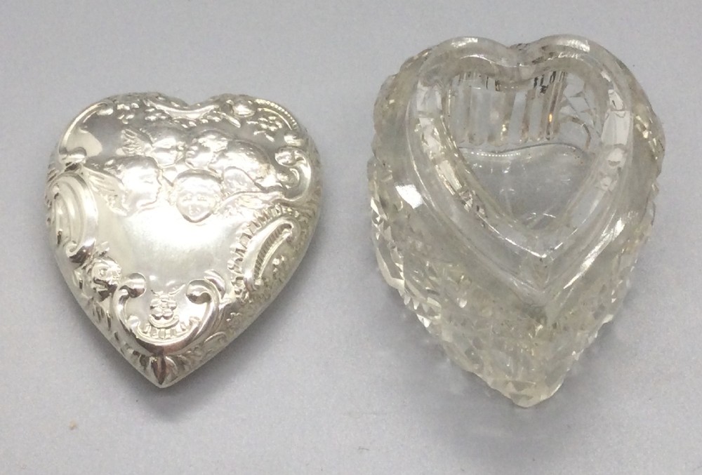 Victorian silver mounted heart shape box Birmingham 1898 View VII