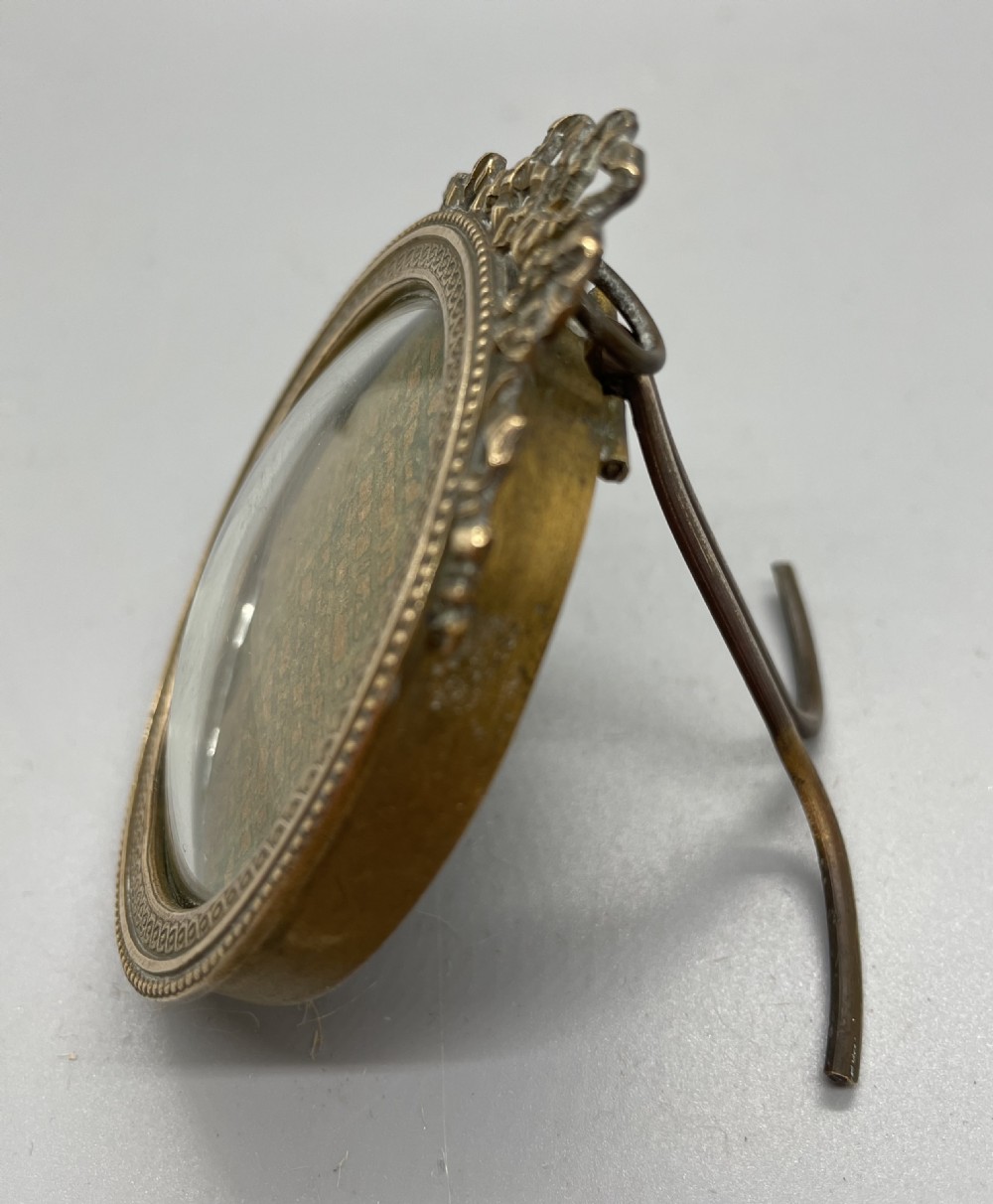 19thc French ormolu photo frame c1880 View VI