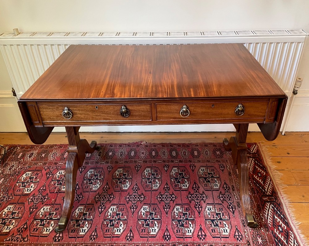 Early 19thc Regency mahogany sofa table c1820