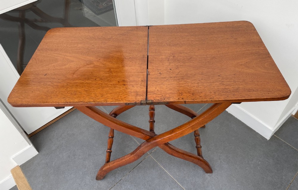 Georgian mahogany folding coaching table c1800 View III