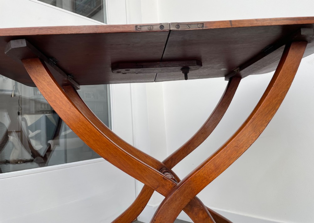 Georgian mahogany folding coaching table c1800 View VII