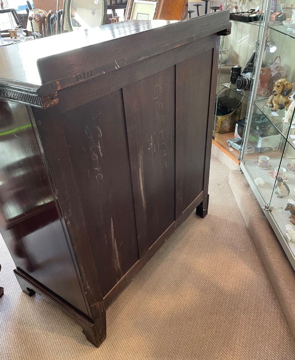 Edwardian mahogany chest by Waring & Gillows c1910 View XIV