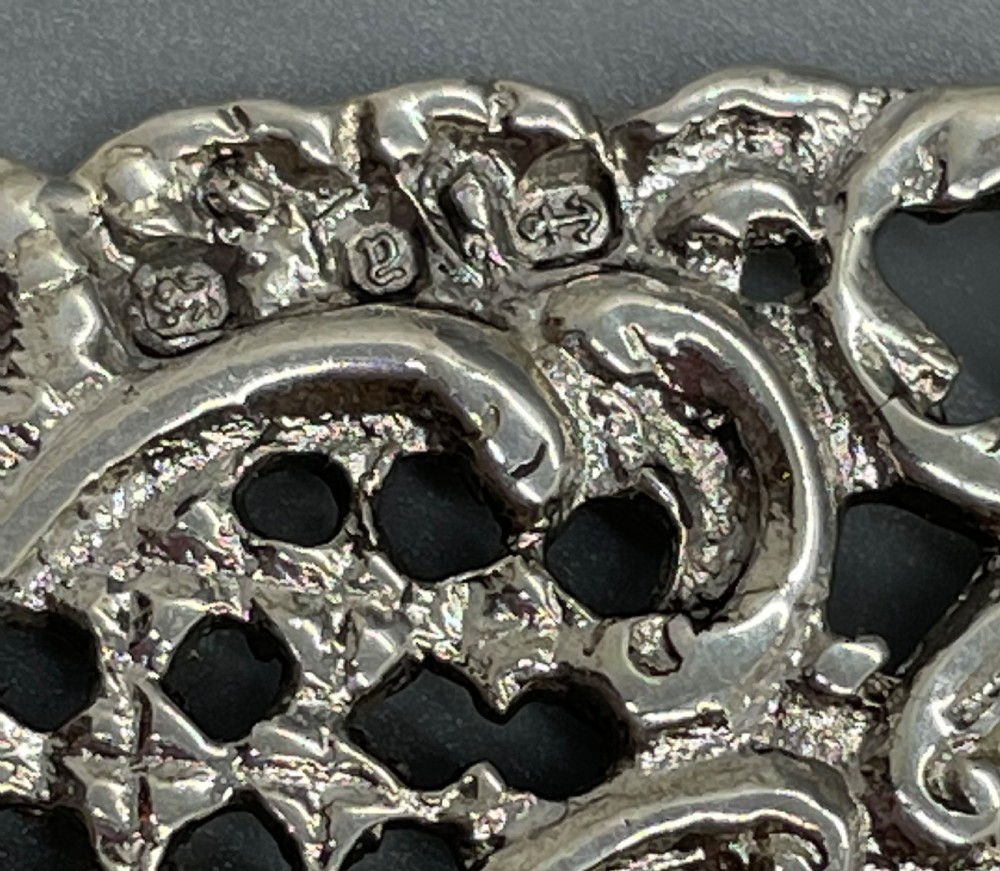 Victorian silver nurses belt buckle Birmingham 1898 CORNELIUS SAUNDERS & FRANK SHEPHERD View IX
