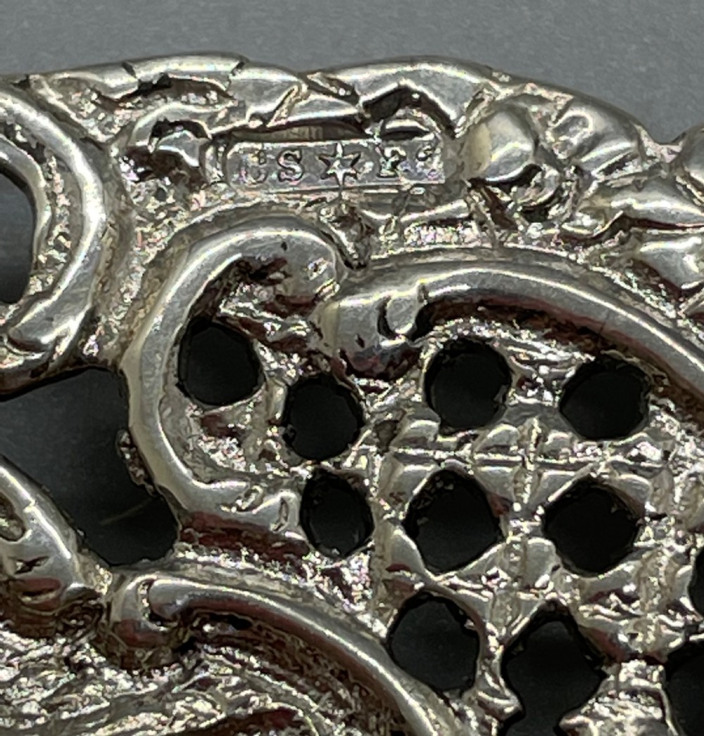 Victorian silver nurses belt buckle Birmingham 1898 CORNELIUS SAUNDERS & FRANK SHEPHERD View X