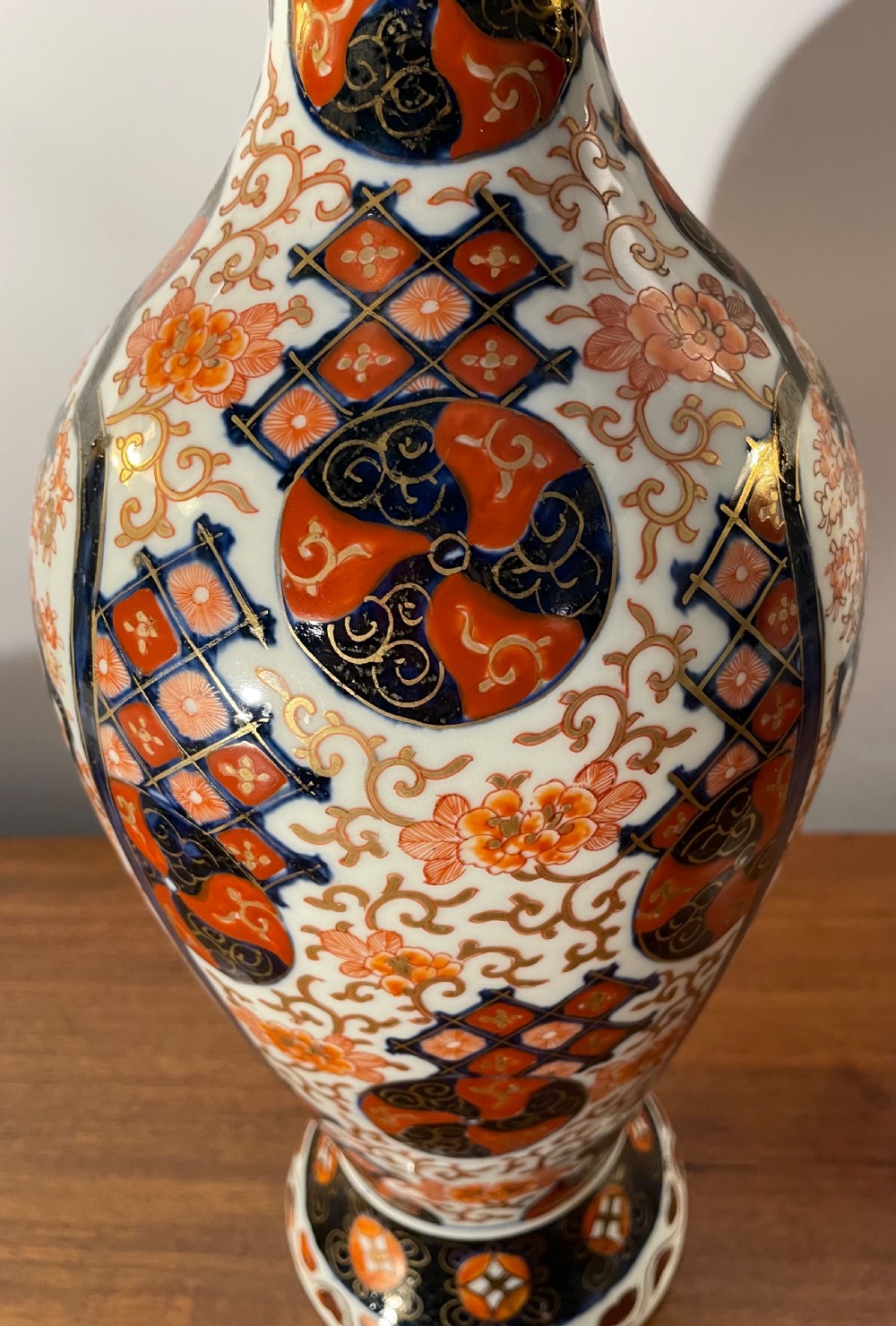 Quality late19thc Imari bulbous vase c1880 View XIII