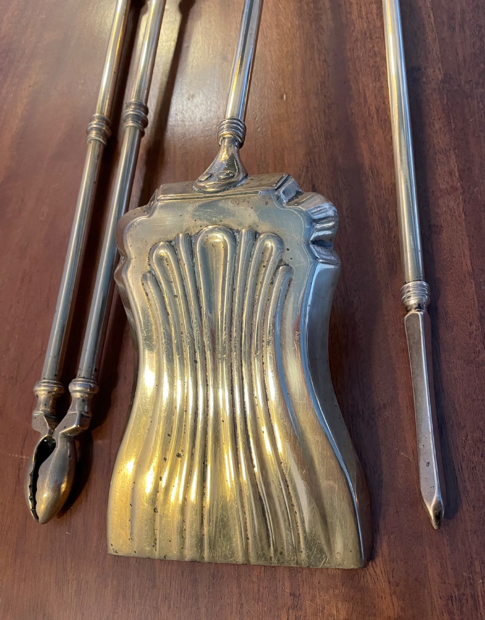 Victorian set brass fireirons c1860 View XIV