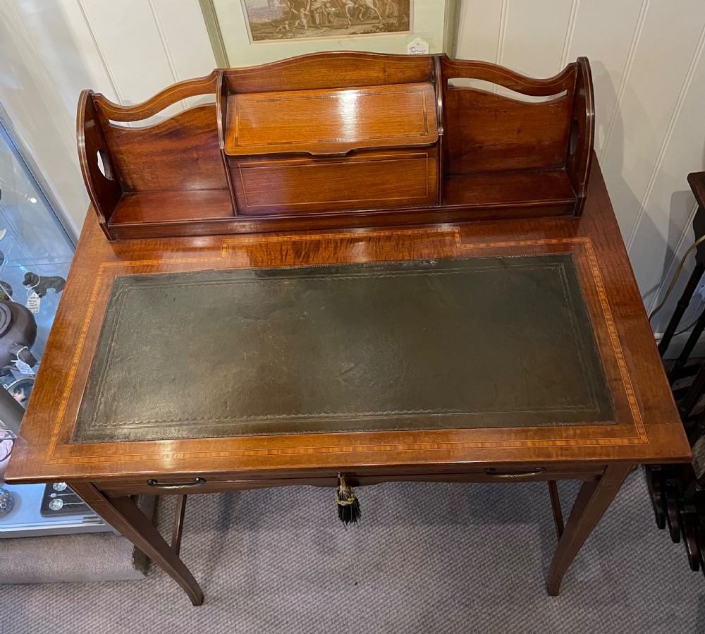 Late 19thc Art Nouveau quality mahogany writing desk c1890 View XII