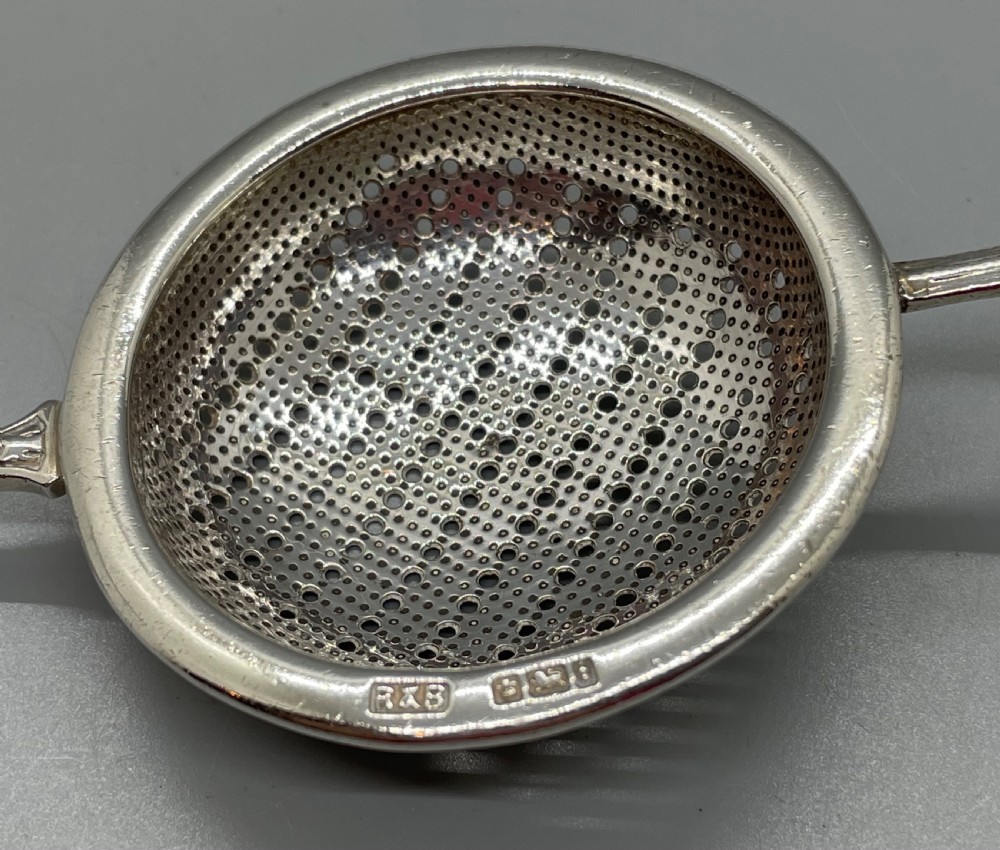Edwardian silver tea strainer Sheffield 1901 View V