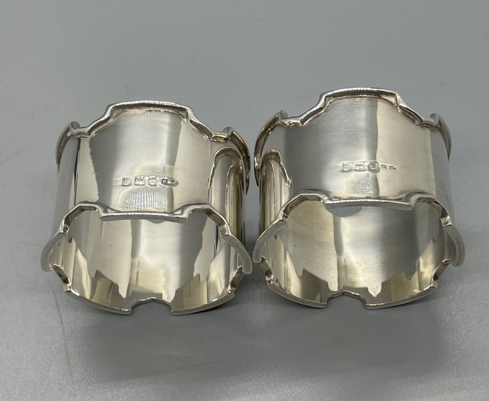 George V pair silver napkin rings Birmingham 1926 View IV