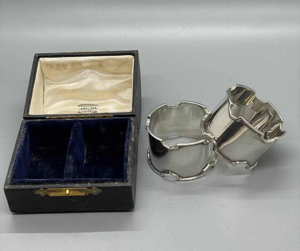 George V pair silver napkin rings Birmingham 1926 View VII