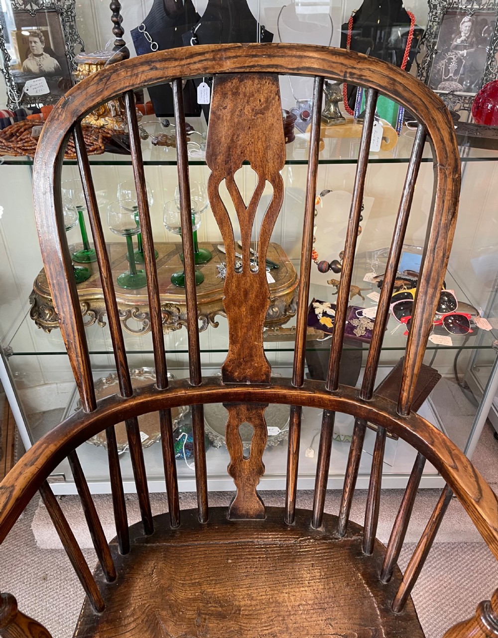 Early 19thc elm and ash Windsor armchair c1840 View II