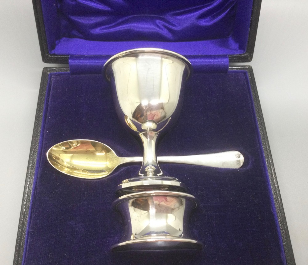 George V silver christening set Birmingham 1929 View II